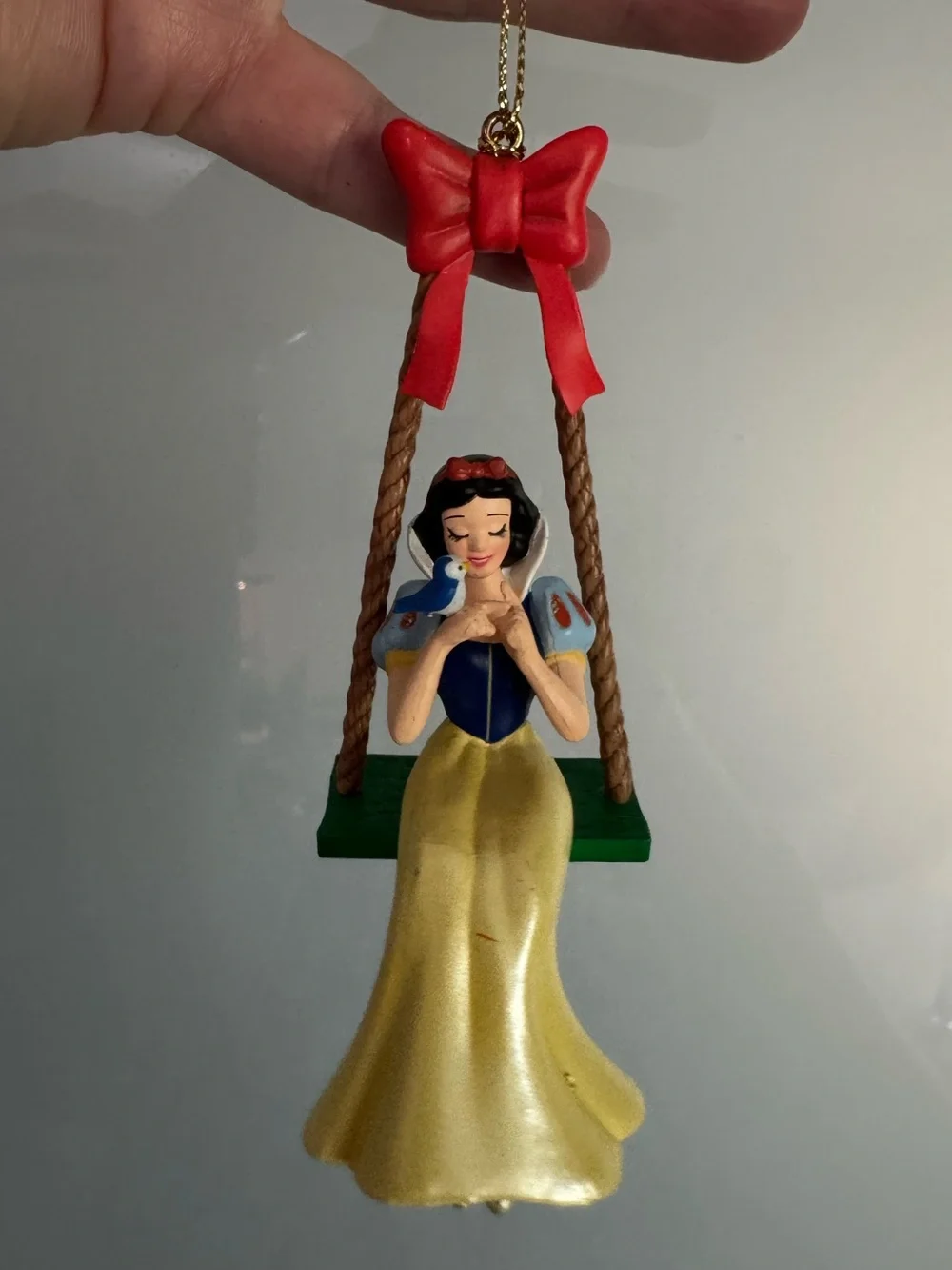 Grolier Disney Christmas Magic Snow White Princess on Swing Ornament